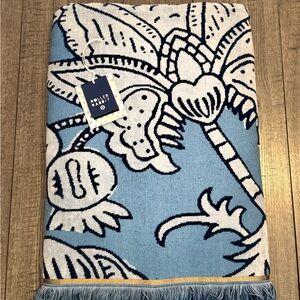 NWT Floral Vines Beach Towel Blue - Roller Rabbit x Target